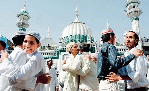 मुस्लिम धर्मावलम्बीको चाड रमजान आजबाट सुरु